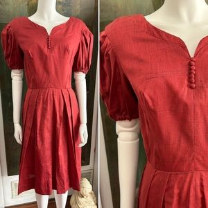 Beautiful vintage 1950s day dress